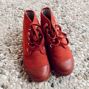 New BANGS high tops in Redwood